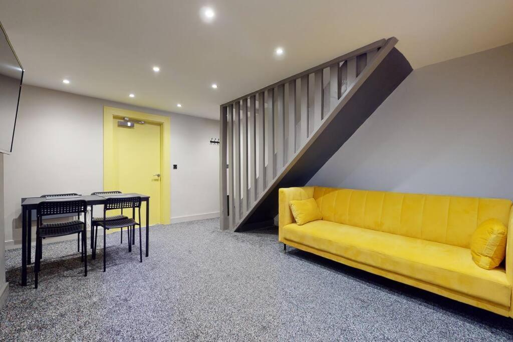 Neat Retreat Graig Pontypridd Villa Exterior photo